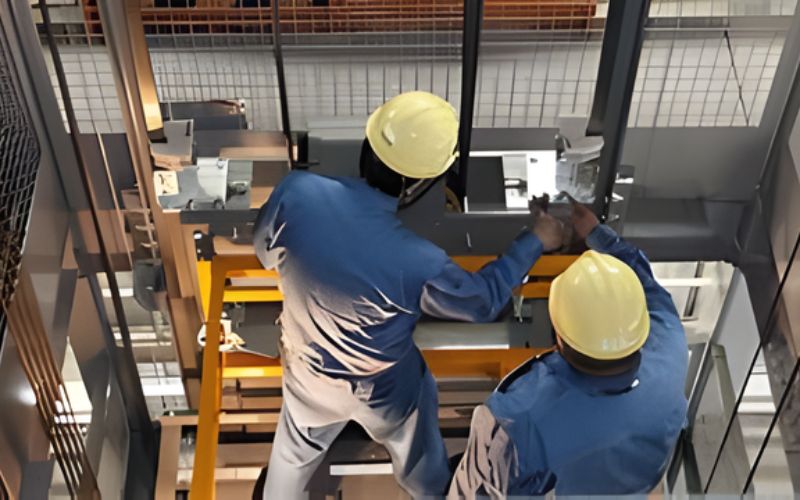 Cách tối ưu chi phí khi chọn và lắp đặt thang máy tải khách