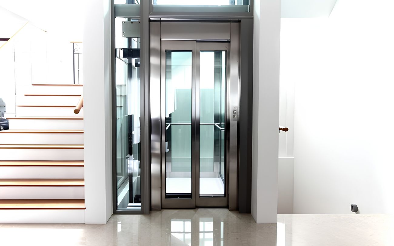 Những lưu ý quan trọng khi lựa chọn chiều cao cửa thang máy
