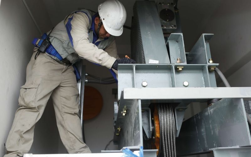 Vì sao cần tuân thủ tiêu chuẩn lắp đặt thang máy?
